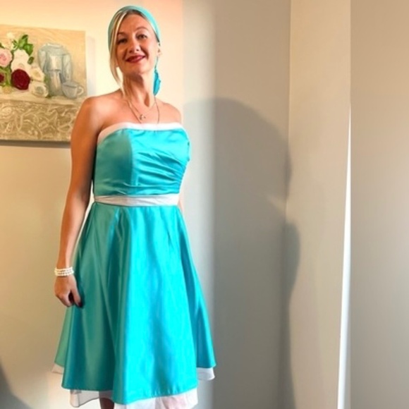 Mori Lee New turquoise Party dress 11-12 size with tag - Picture 1 of 10